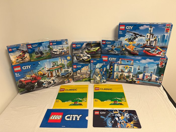 Lego - Cidade - (13 Items) (M.I.S.B.) - Police Theme