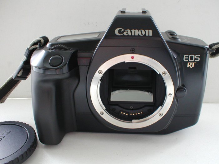 Canon EOS RT met pellicle mirror Et objektiv speilreflekskamera (SLR)