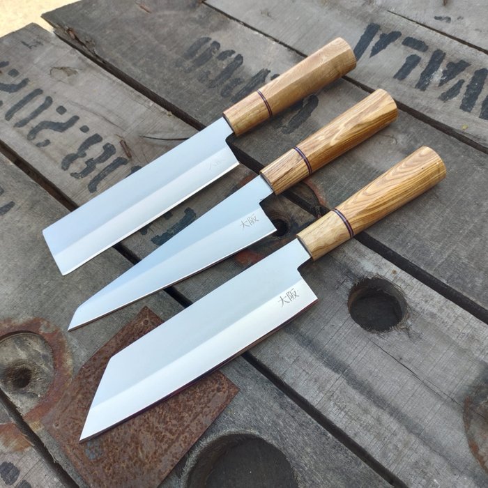 Cuchillo de cocina - Cuchillo profesional japonés SUJIHIKI, Deba Usbha con madera de olivo y secuoya. Cuchillos hechos - Asia