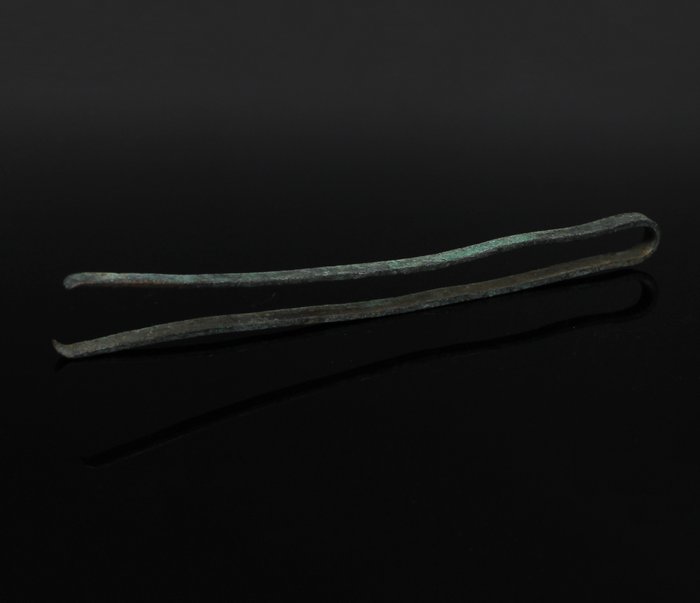 Romerska antiken Brons Medicinskt instrument, pincett * Inget reservationspris *  (Utan reservationspris)