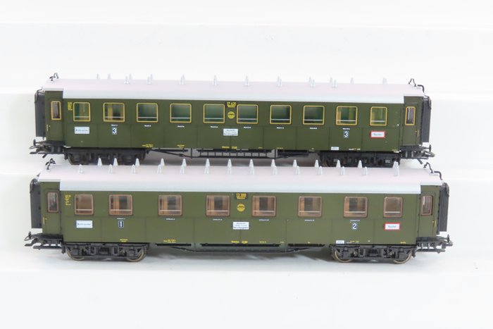 Märklin H0轨 - 4261 - 模型火车客运车厢套装 (1) - 2 件式马车套装“Schnellzugwagen anno 1926”1 等/2 等和 3 等 - DRG