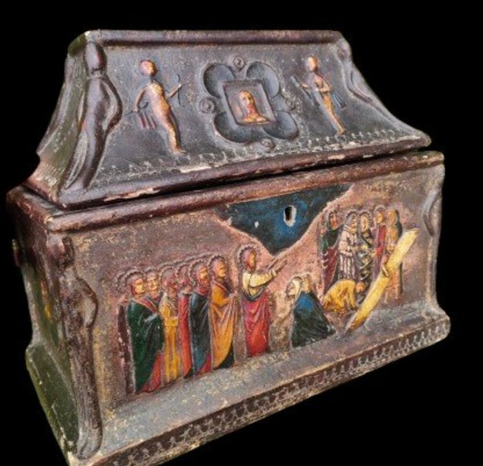 Medieval Madeira Caixa rara de estilo medieval italiano do século XV (Cofanetto Pastiglia) - 27 cm
