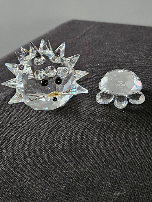 Figurine - Swarovski - Hedgehog small (with whiskers) - Turtle Small (2) - Crystal