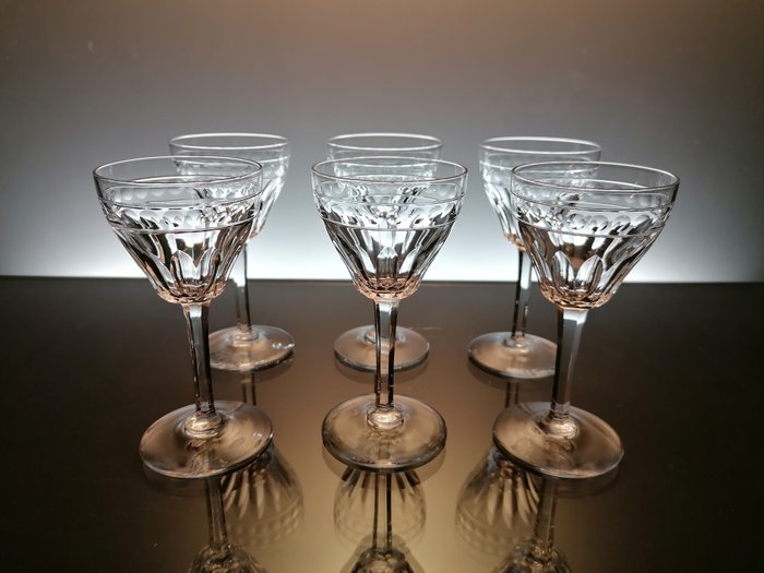 Val Saint Lambert - 6 人用杯具組 (6) - 利口酒杯“採爾馬特 - 阿羅薩”型號“雅芳” - 水晶