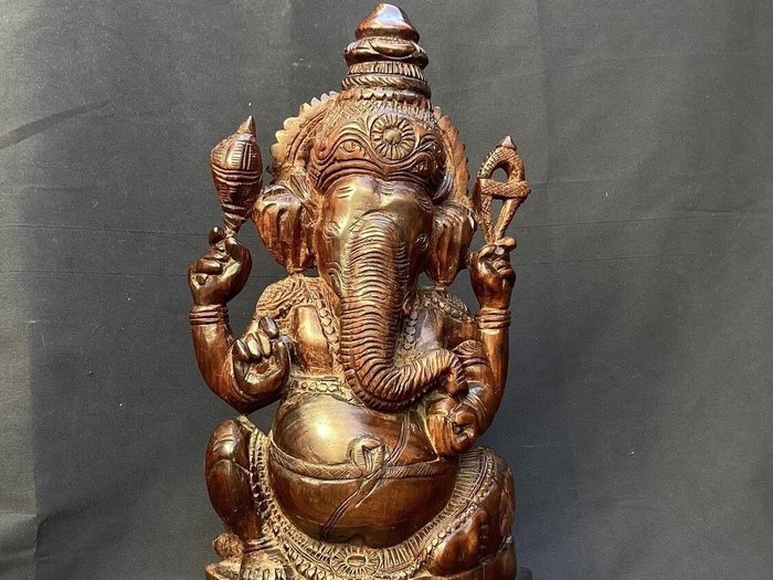 Rzeźba w drewnie przedstawiająca Ganeshę - 41,5 cm - Drewno - Indie - druga połowa XX wieku