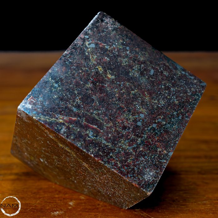 Granate rojo natural raro de primera calidad Cubo- 722.81 g