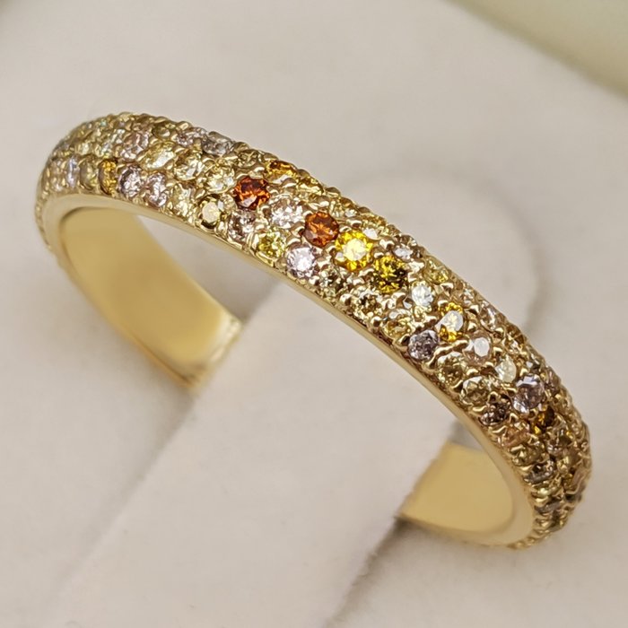 Ohne Mindestpreis - Ring - 14 kt Gelbgold -  1.00 tw. Diamant  (Natürlich farbig) 
