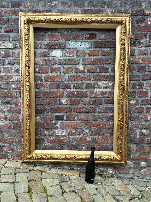 Frame  - 41. Antique painting frame for large painting of 120 x 80 cm