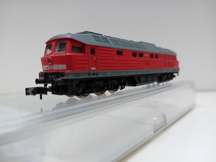 Trix N - 16233 - 柴油火車 (1) - “Ludmila” BR 232 Fuĺl 聲音 - DB