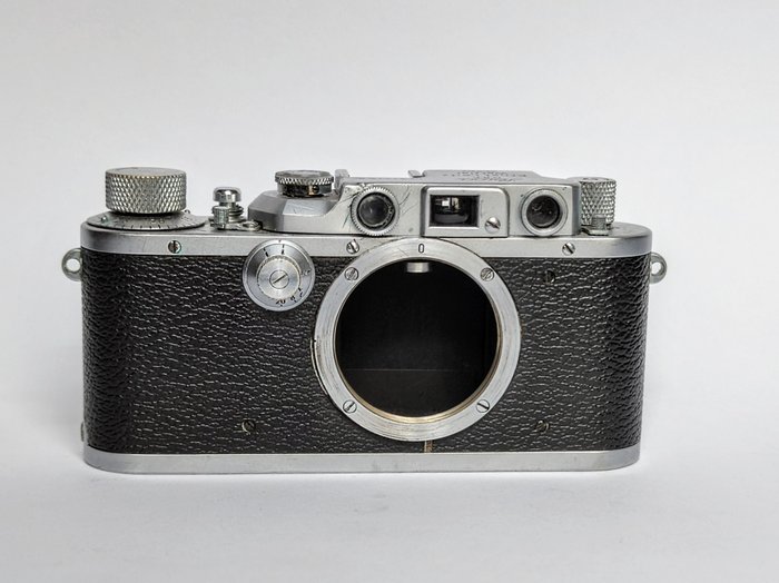 Leica IIIb (CLA'd) Meetzoeker camera