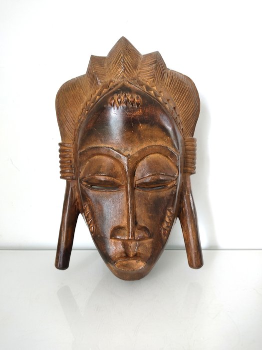 Mask - 科特迪瓦共和国  (没有保留价)