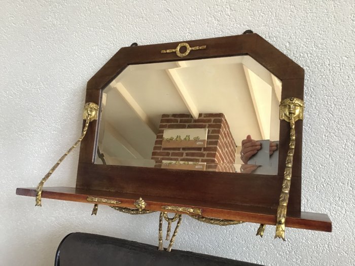 墙面镜子- 带多面镜子的壁式控制台  - 镀金青铜黄铜玻璃樱桃木