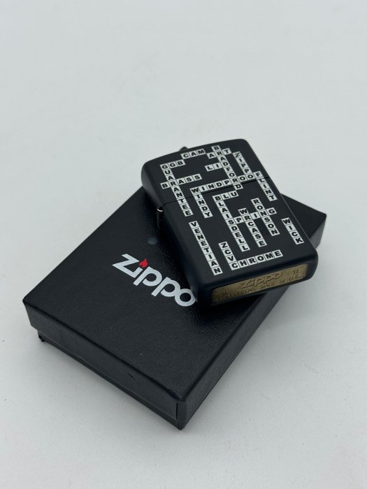 Zippo - CrossWord - 2011 - * with box * - Lighter - Metall