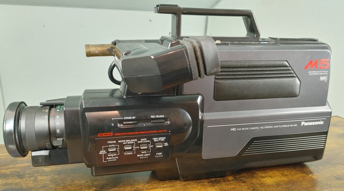 Panasonic M5 VHS Movie Camcorder Videokamera