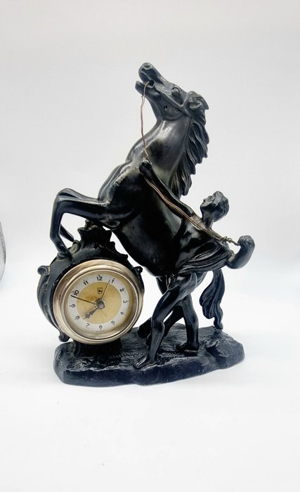 Reloj de escritorio - Art Déco - Bronce patinado - 1930-1940