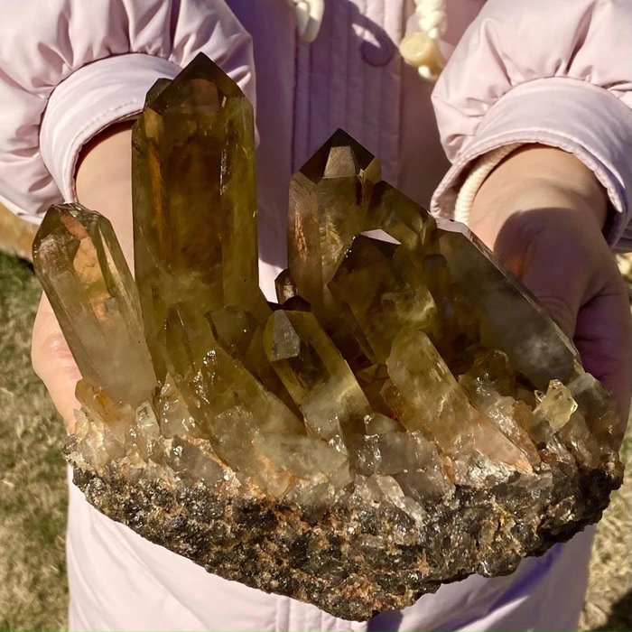黃水晶 水晶群 - 高度: 17 cm - 宽度: 11 cm- 1894 g