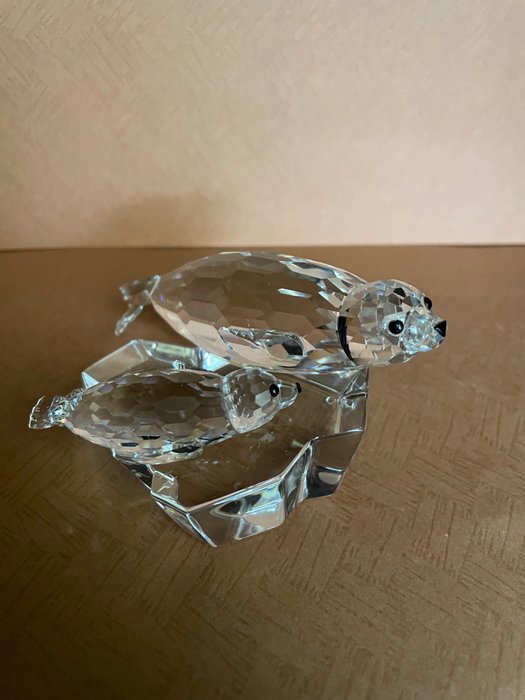 Swarovski - Jaarstuk Robben 1991 - Boxed - 雕像 - 水晶