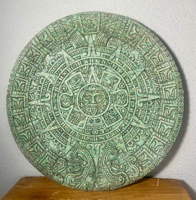 Cadran solar - Calendarul aztec - Compozit