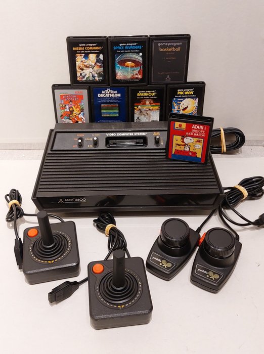 Atari 2600 "Darth Vader" Black + 8 Games (With Rare Snoopy Red Baron) - See Description - Set of video game console + games