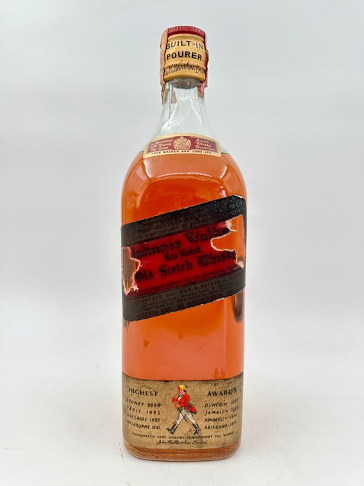 Johnnie Walker - Red Label w/ built-in pourer - Original bottling  - b. 1970s - 2 升