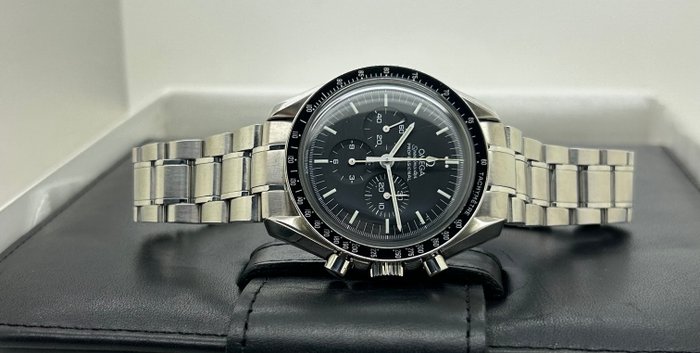 Omega - Speedmaster Moonwatch Apollo XI Limited Edition - 35605000 - Homme - 2000-2010