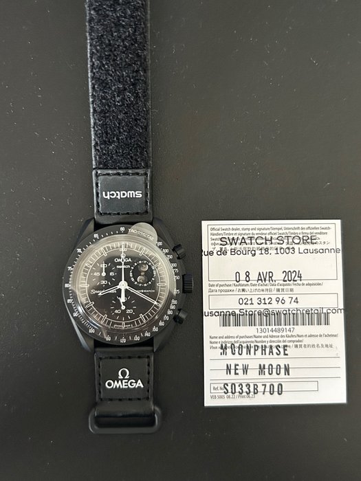 Swatch - MoonSwatch. Mission to the MoonPhase (Black) - 沒有保留價 - 中性 - 2011至今