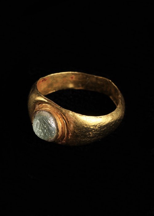 古罗马 金 玻璃凸圆形宝石戒指