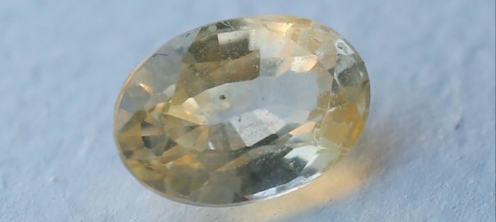 Yellow Sapphire - 1.50 ct