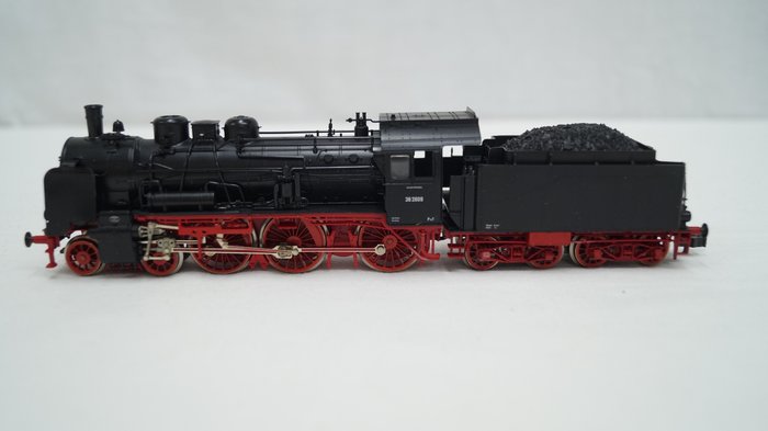 Fleischmann H0 - 4160 - 連煤水車的蒸汽火車 (1) - BR 38，'P8'，帶箱式補給船 - DRG