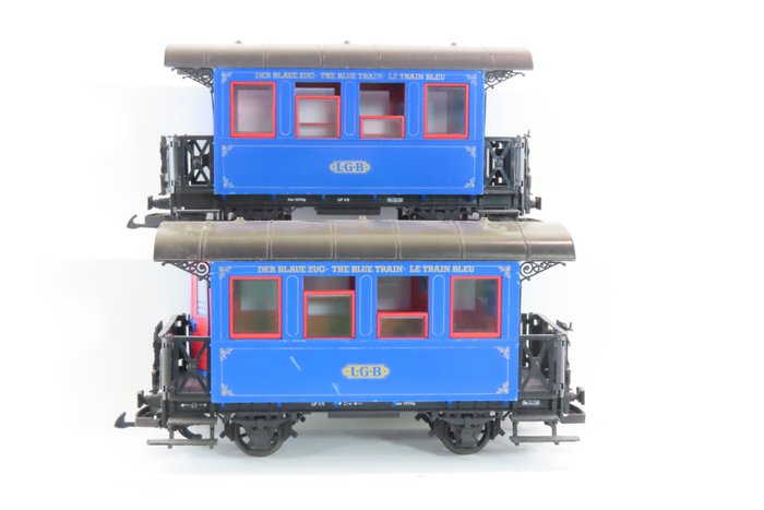 LGB G - Uit set 20301 - Vagón de tren de pasajeros a escala (2) - 2x vagones de viajeros de 2 ejes "Le Train Blue" - Privaat