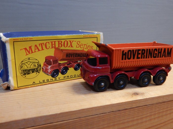 Matchbox Series 1:76 - 模型汽车 - Hoveringham Tipper with OVP Ref 17 + box