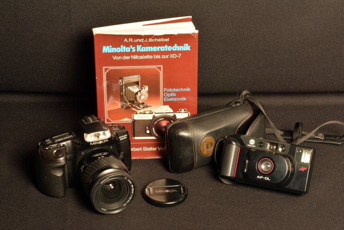 Minolta Dynax 300si + 28-80mm und  AF-DL | 模拟相机
