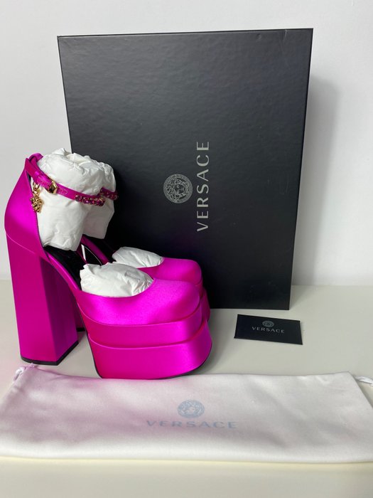 Versace - 高跟凉鞋 - 尺寸: Shoes / EU 38.5