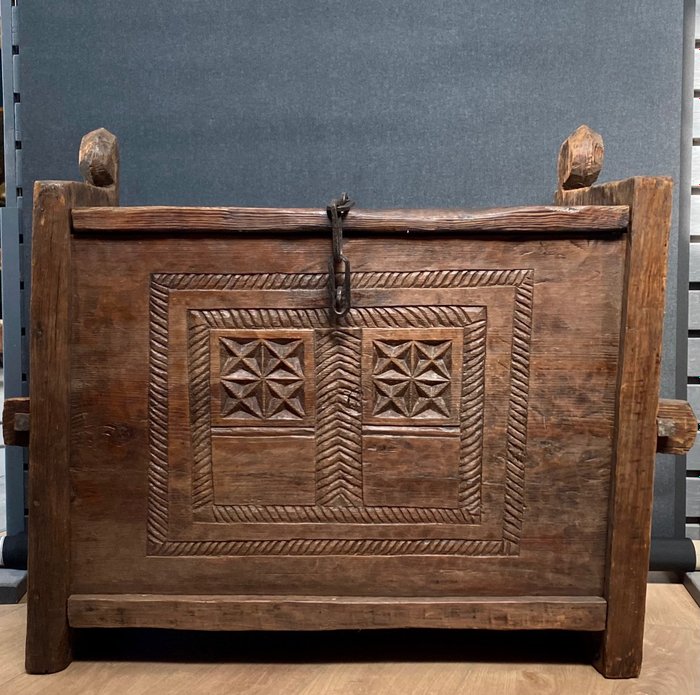 Große Kiste - Holz - Indien - 19. - 20. Jahrhundert