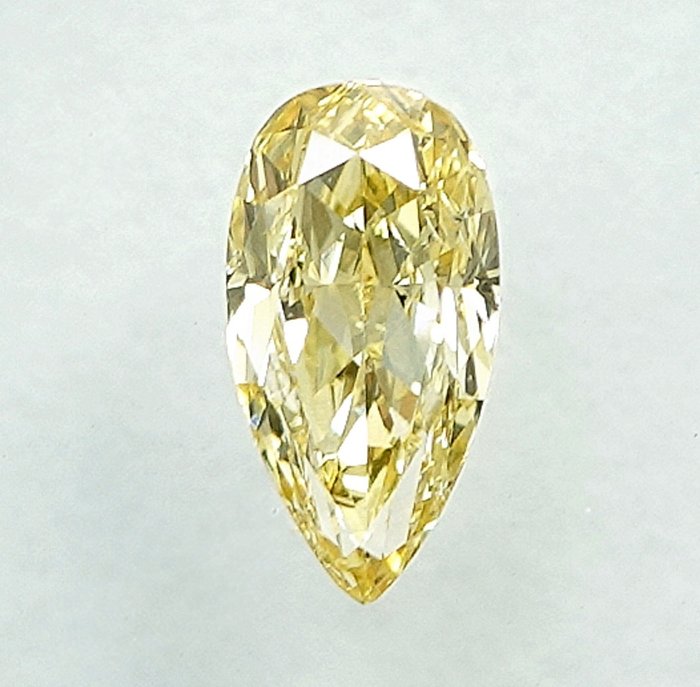 钻石 - 0.27 ct - 梨形 - Natural Fancy Light Yellow - SI1 微内含一级
