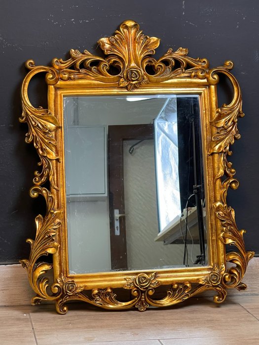 Espelho de parede- Espelho barroco com corte facetado  - Madeira