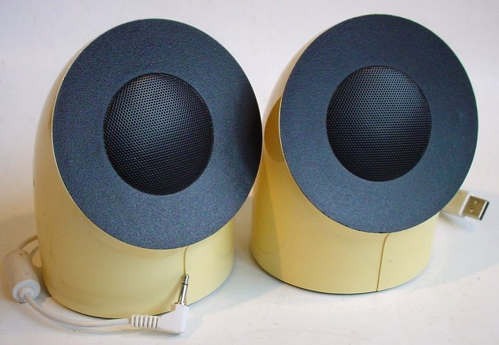 LaCie by Neil Poulton - Portable Satellite Speaker set