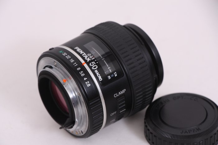 Pentax D  FA 50mm f 2,8 Macro Kameralins
