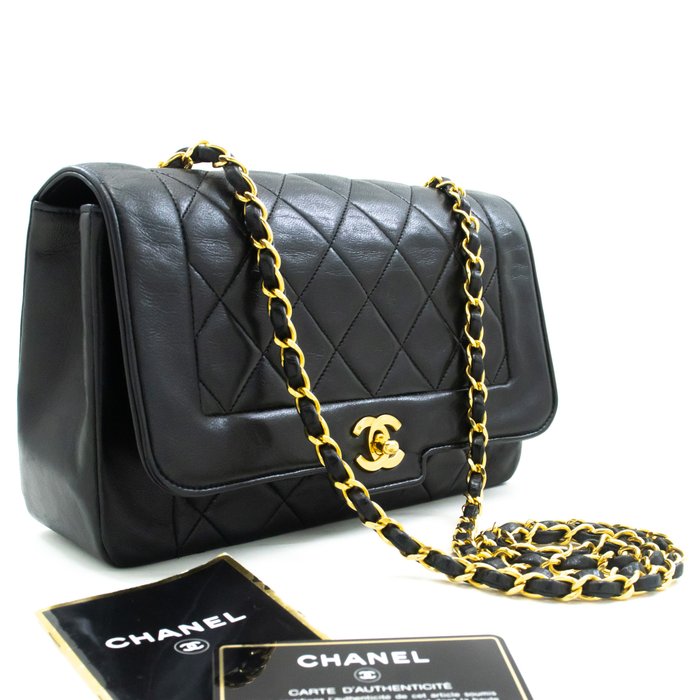 Chanel - Schultertasche