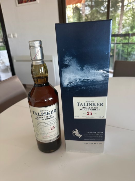 Talisker 25 years old - Original bottling  - 70厘升