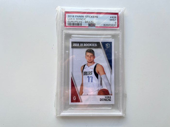 2018/19 - Panini - Stickers European - Luka Doncic - #428 Rookie - Made in Brazil - 1 Graded sticker - PSA 9