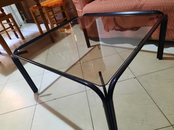 Centre table - Aluminium, Glass