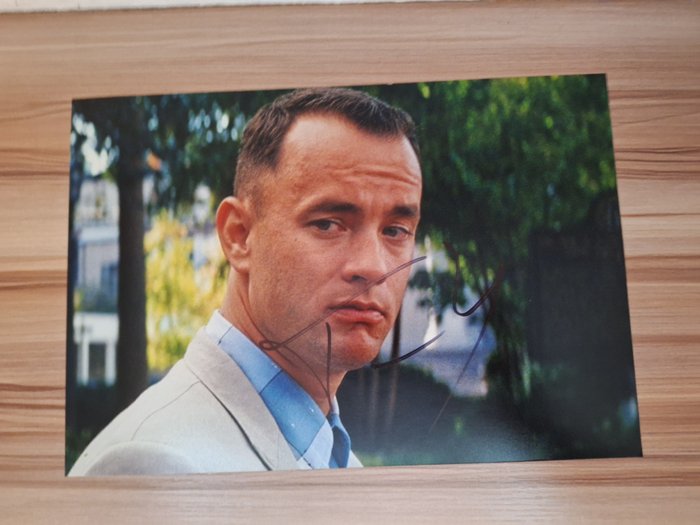 Forrest Gump - signed by Tom Hanks (Oscarwinner) with Autograph COA