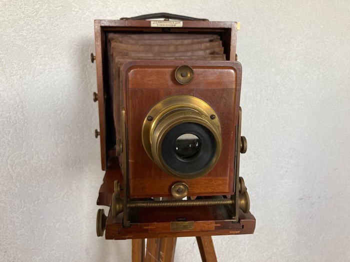 Lancaster & Son The 1898 Instantograph patent half plate mohogany field Camera Analoginen kamera