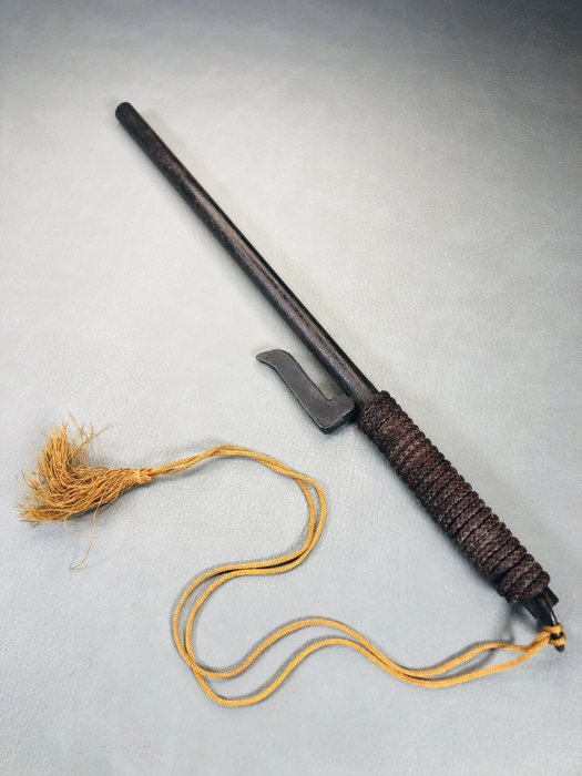 Tecchi Jitte 鉄地十手 江户时代武士和警察的武器——铁 - 38 cm  (没有保留价)
