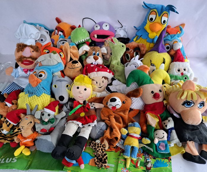 Colección temática - Gigantesca colección de marionetas de mano y dedo y un completo espectáculo de marionetas - My Litte Puppet, Happy tail, Kikker, Trentpoint e.a.
