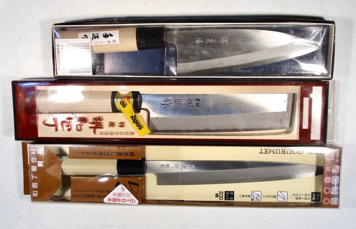 Nóż kuchenny - Stal - Japonia