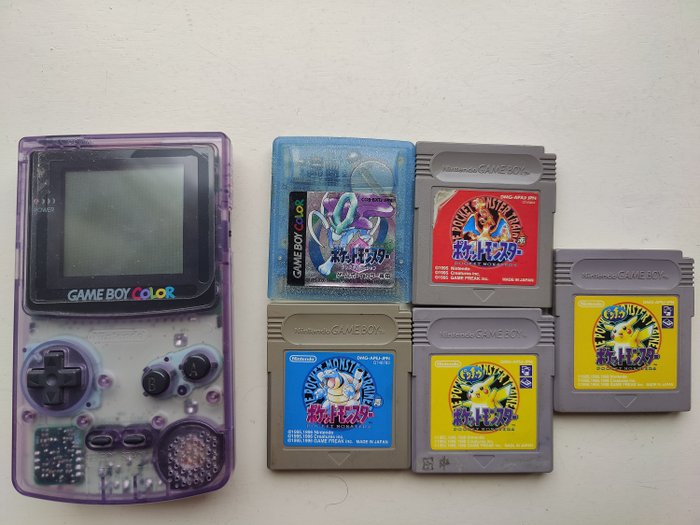 Nintendo Gameboy Color + Japanese Pokémon games - Set aus Videospielkonsole + Spielen
