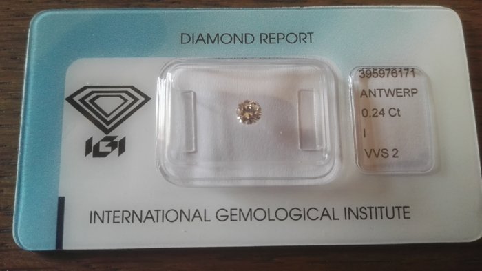 1 pcs 鑽石 - 0.24 ct - 明亮型 - I(極微黃、正面看為白色) - VVS2