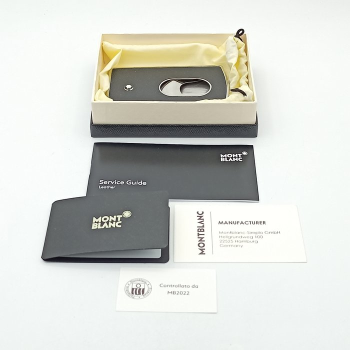 Montblanc - Sartorial - BCH Hardshell Black Business Card Holder - Korttipidike